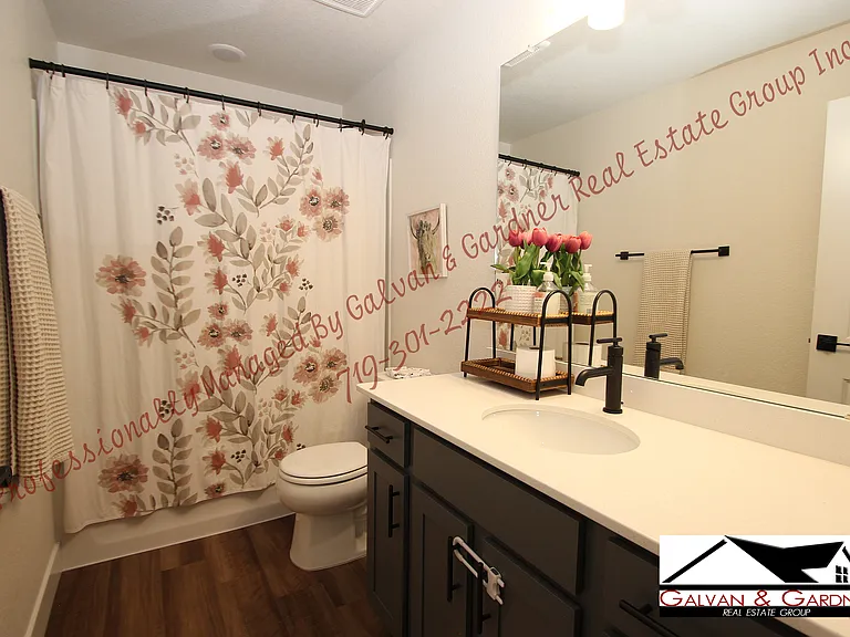 9803 Blaurock Dr — Photo 23