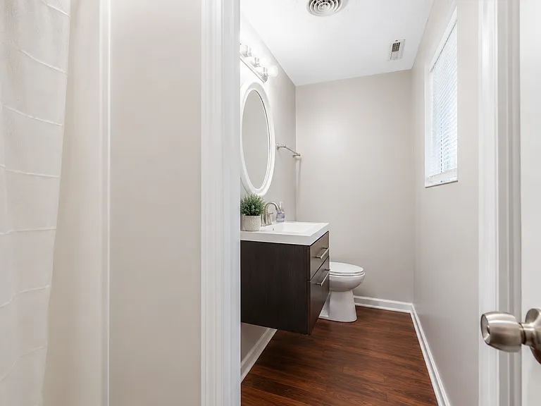 1388 Colony Hill Ct — Photo 3