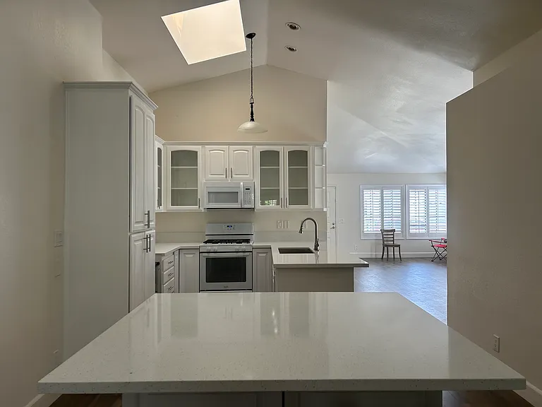 2034 Riverbirch Dr — Photo 4