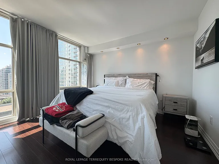 10 Navy Wharf Ct #1109 — Photo 15