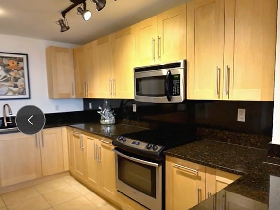 3rd image of 511 SE 5th Ave APT 620