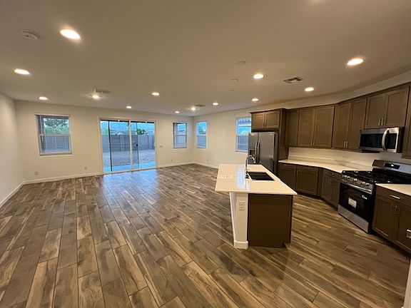 2nd image of 8122 E Paloma Ave