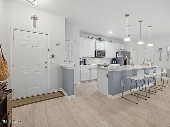 5th image of 13364 BEACH Boulevard #1025