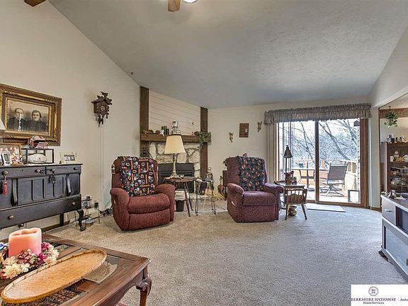 5th image of 308 N 153rd Avenue Cir