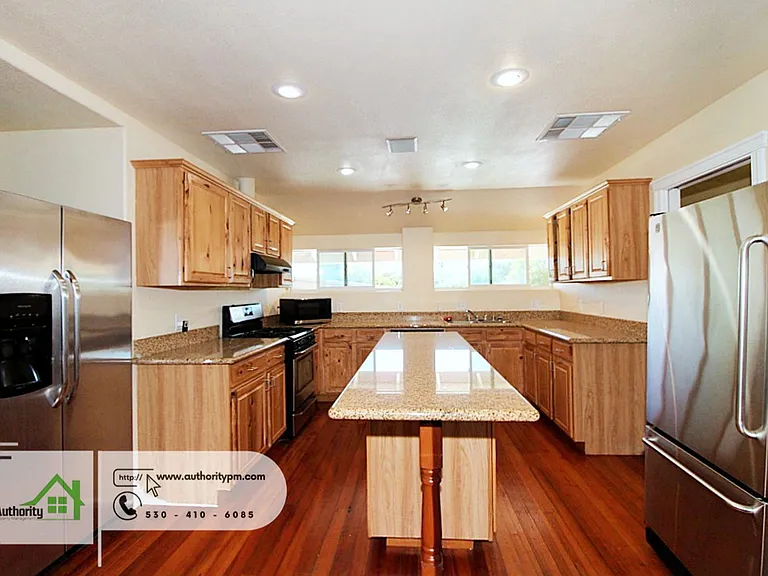 2391 Placer St #C — Photo 11
