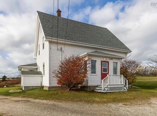 5347 Highway 1, Salmon River, NS B5A 5B2