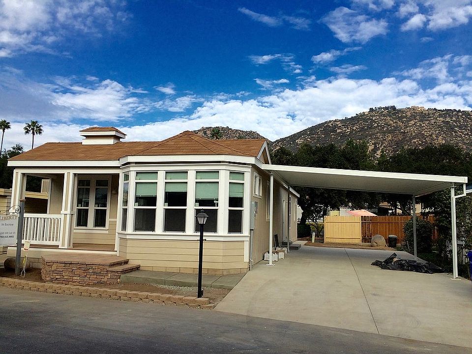 1st image of 8975 Lawrence Welk Dr Space 60