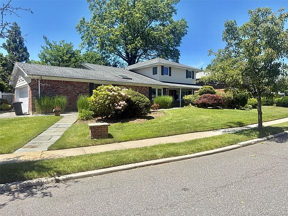 2nd image of 3 Clemson Lane