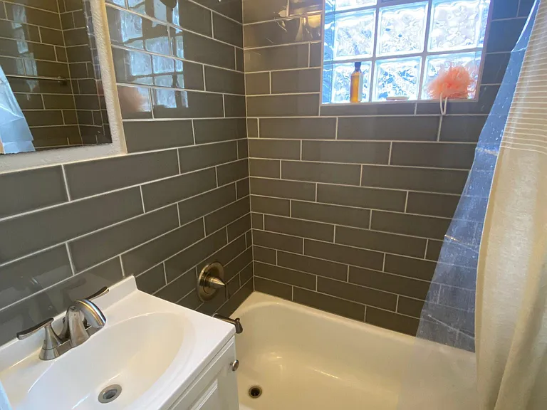 1610 E 14th Ave #1 — Photo 9