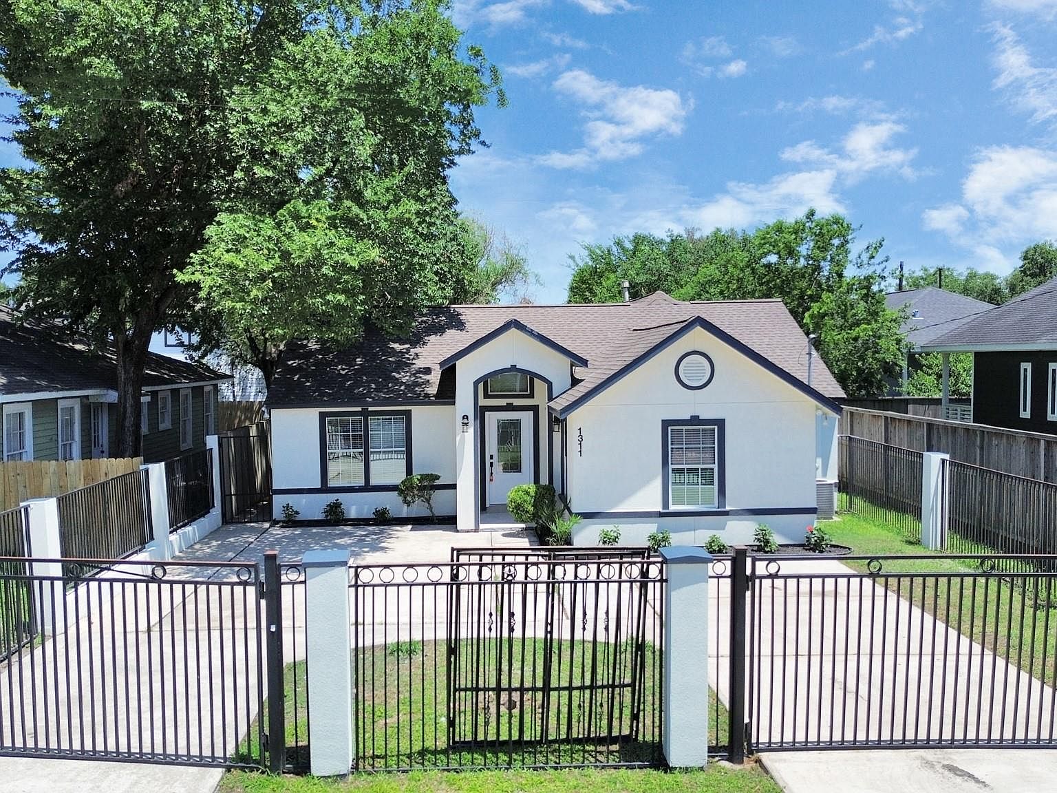 1311 Des Jardines St, Houston, TX 77023 | MLS #15986665 | Zillow