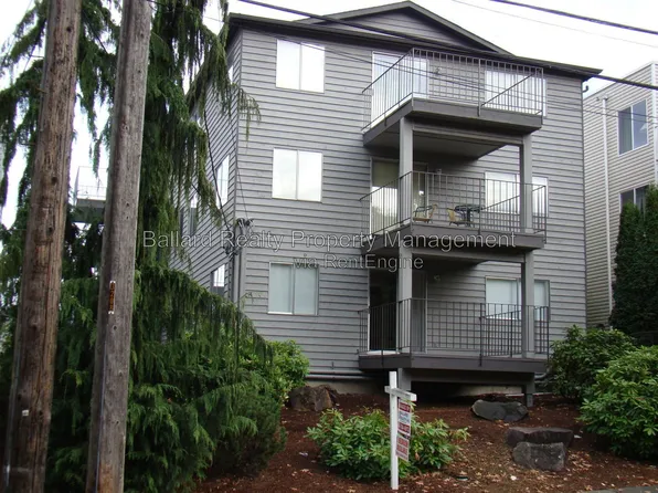 3232 21st Ave W, Seattle, WA