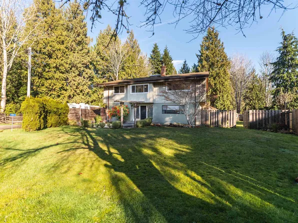 7862 Eagle Dr, Sunshine Coast, BC V7Z 1A3