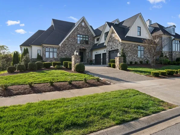 6066 Pelican Way, College Grove, TN 37046