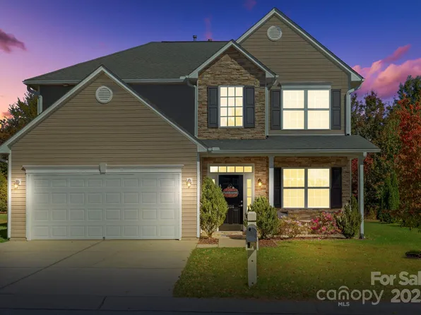 258 Lumber River Rd, Fletcher, NC 28732