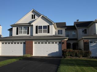 383 Chesapeake Ln, Oswego, IL 60543
