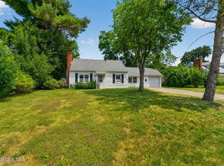1048 Inner Drive, Schenectady, NY 12303