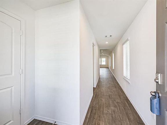 5th image of 16660 Lonely Pines Dr