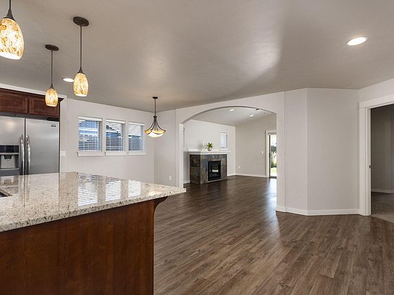 5th image of 21189 Capella Pl
