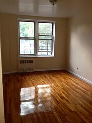 Rented by Roberto Guilbet, LREB