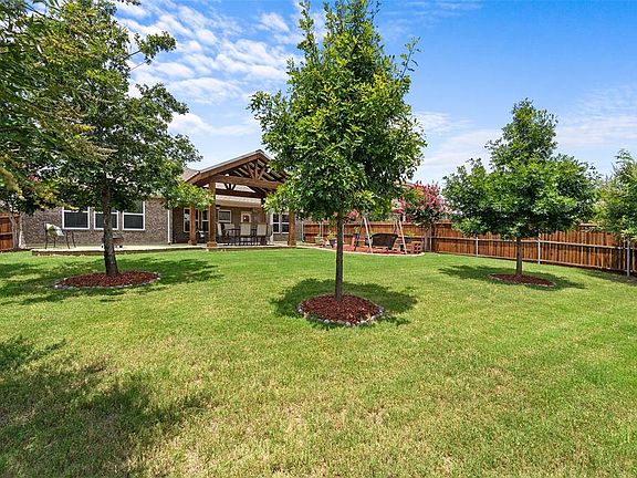 4th image of 7929 Caldelana Way