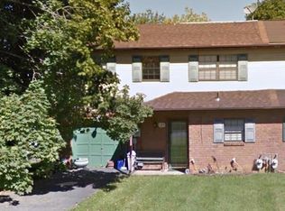 125 High Point Ln, Easton, PA 18042