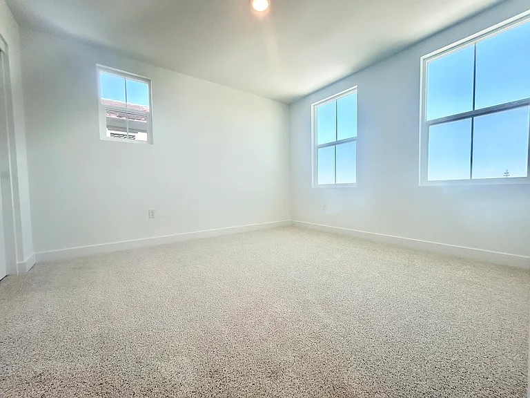 367 Glass Beach Dr — Photo 14