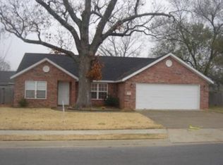 707 Almoo St, Lowell, AR 72745