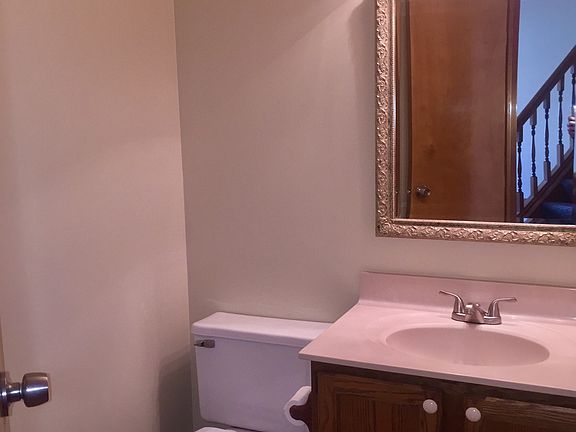 5th image of 2687 Copperhill Dr