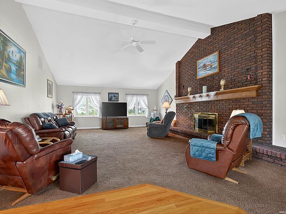 4th image of 1120 Ashley Ave