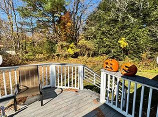 311 West St, Amherst, MA 01002