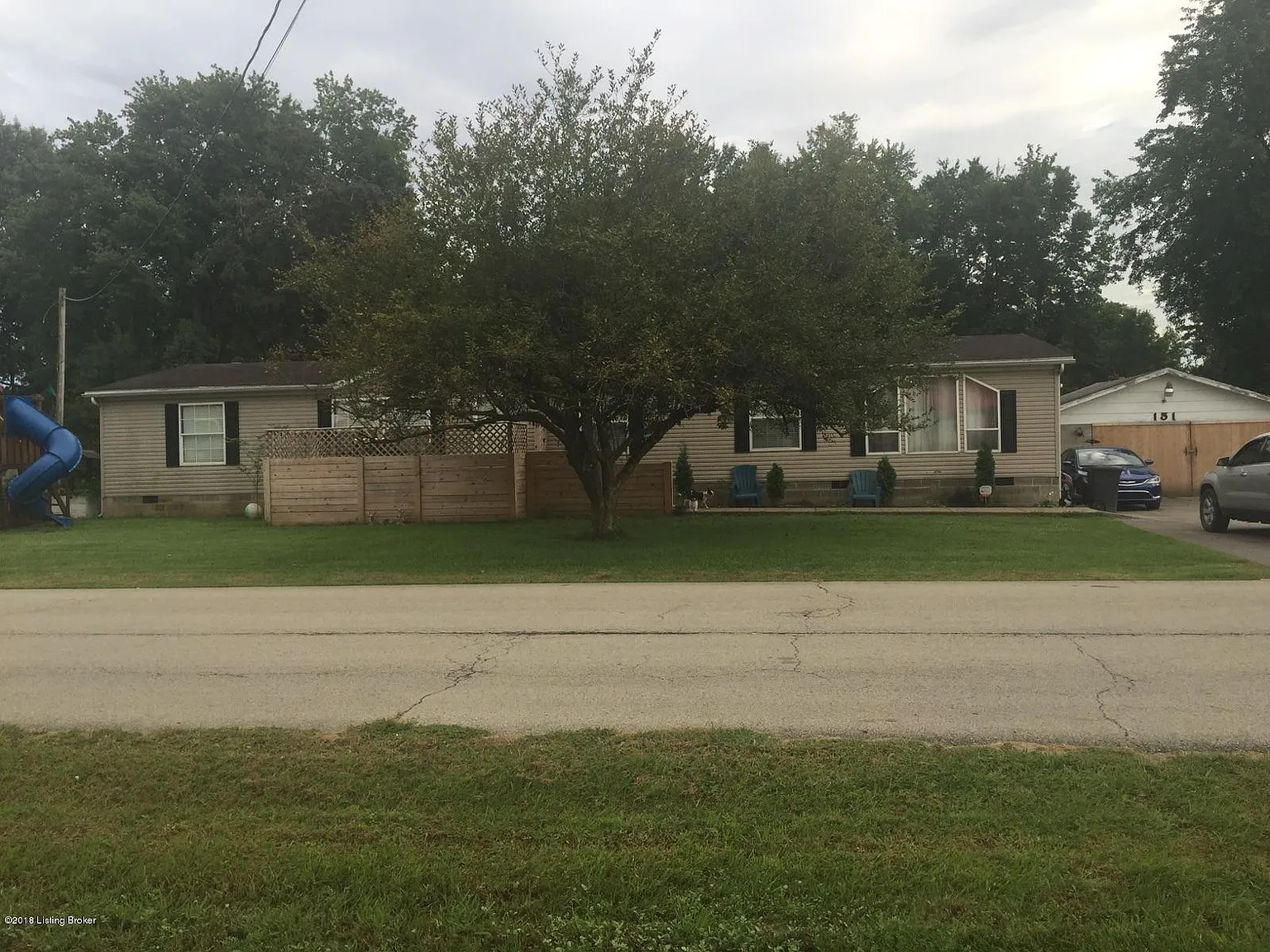 151 Woodland Dr photo 1