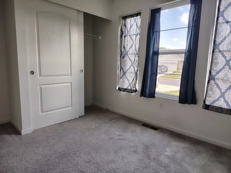 1458 Catford Ct — Photo 6