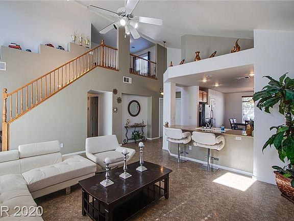 4th image of 8025 Villa Armando St