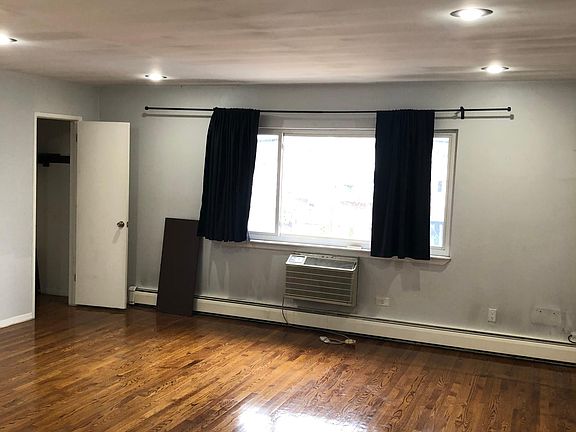 5th image of 81-7 149th Ave Floor 2