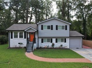 3278 Amhurst Dr NW, Atlanta, GA 30318