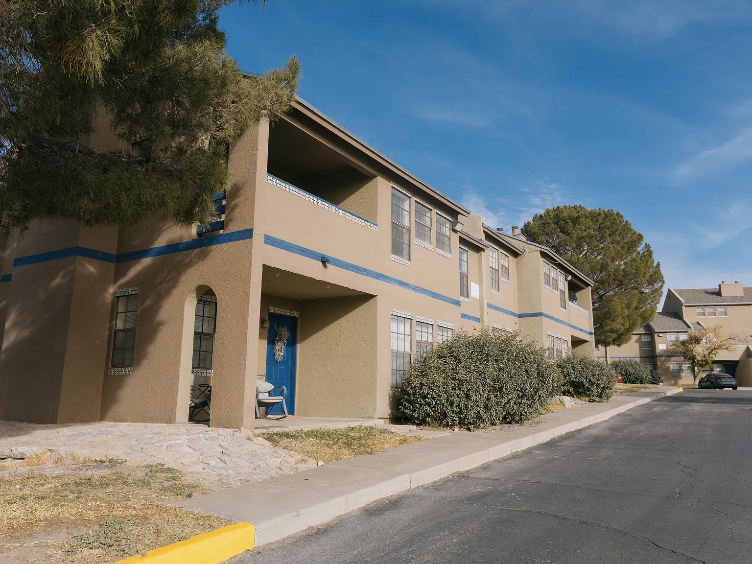 La Mesa — Photo 2