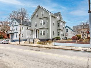 515 Plainfield St, Providence, RI 02909