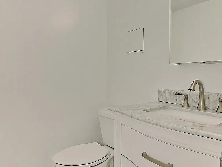 3800 Powell Ln #314 — Photo 9