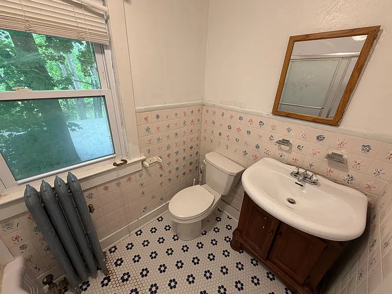 115 Bridge St #1 — Photo 9