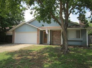 15902 Sierra Grande Dr, Houston, TX 77083