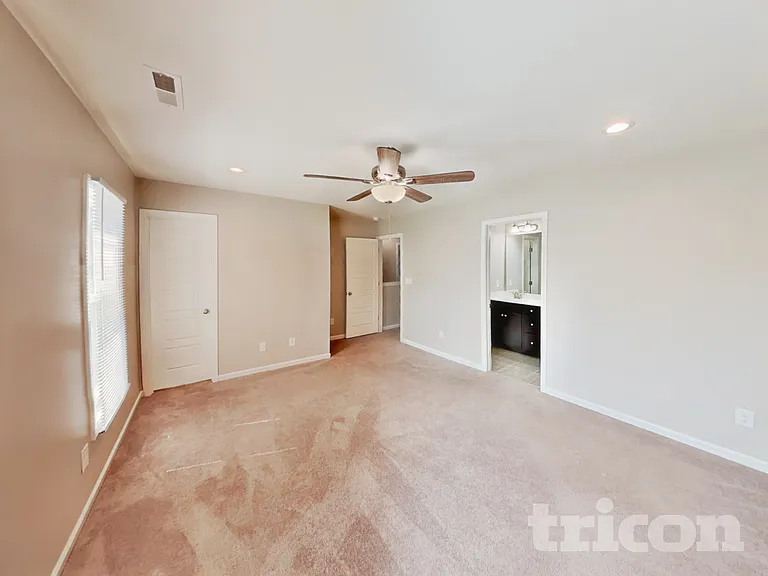 129 Seedling Ct — Photo 6