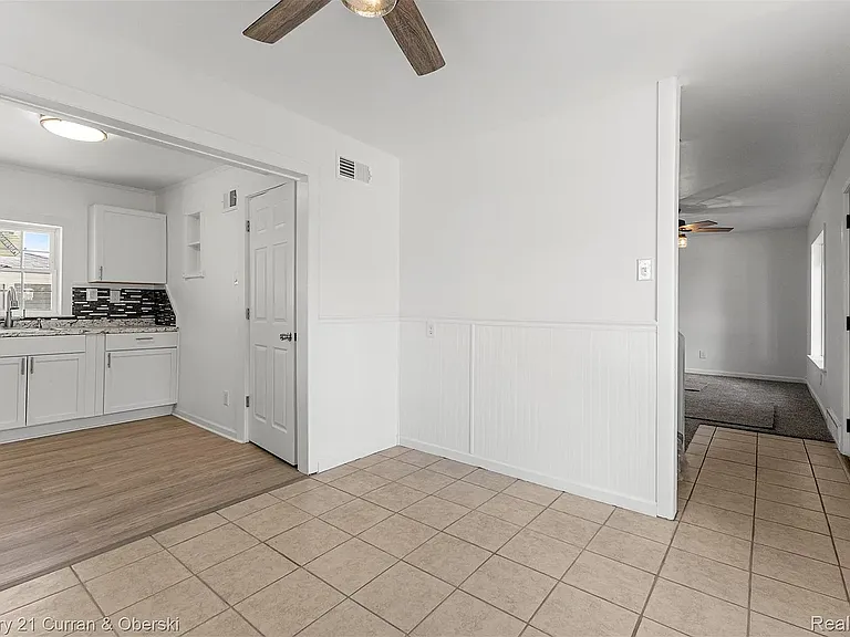 13367 Fordline St — Photo 32