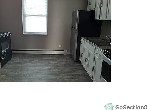 3rd image of 613 Forest Ave APT 2165