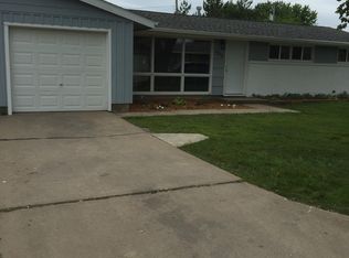 1317 Kingston Dr, Salina, KS 67401