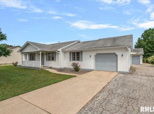 2508 Hedge Ln, Springfield, IL 62707