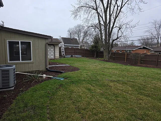 9407 Elm Ave — Photo 17