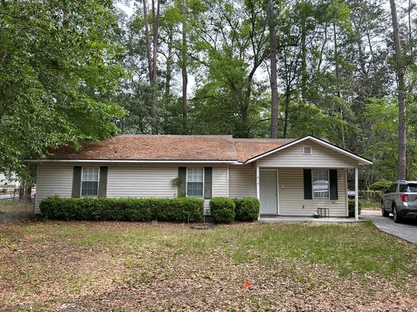 816 Baytree Dr, Valdosta, GA 31601