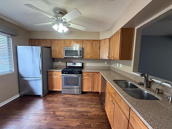 3rd image of 1804-9328 Hunters Creek Dr #1804