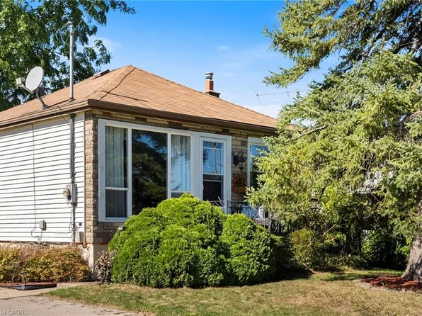 387 Osborne St, Hamilton, ON L8H 6S7