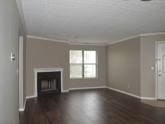 2nd image of 2744 Greystone Dr APT D